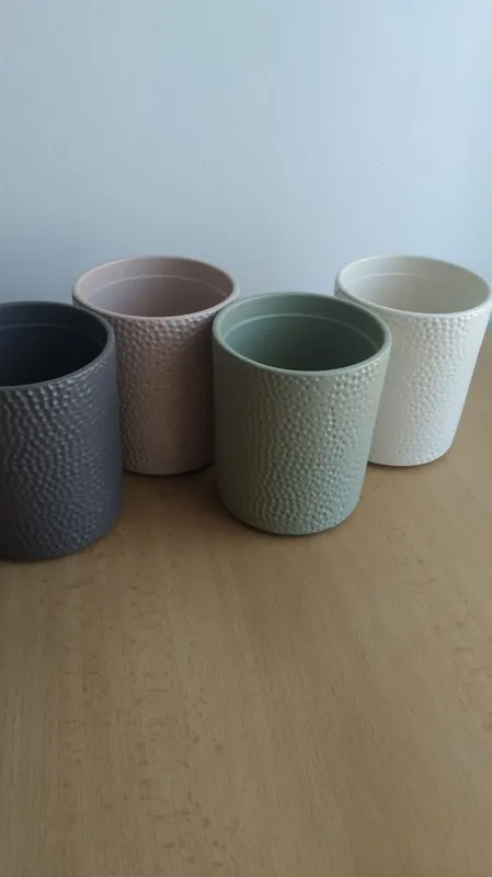 Víkendová Akce Obal keramický válec pr. 13,5 cm mix barev