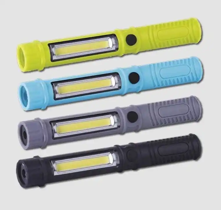 Akce Svítilna LED COB.+1 LED-3xAAA P3897