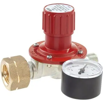 Regulátor pro propanové nádoby 5/11/33kg a manometr plyn 0,5-4bar GCE 1669 Horká Nabídka